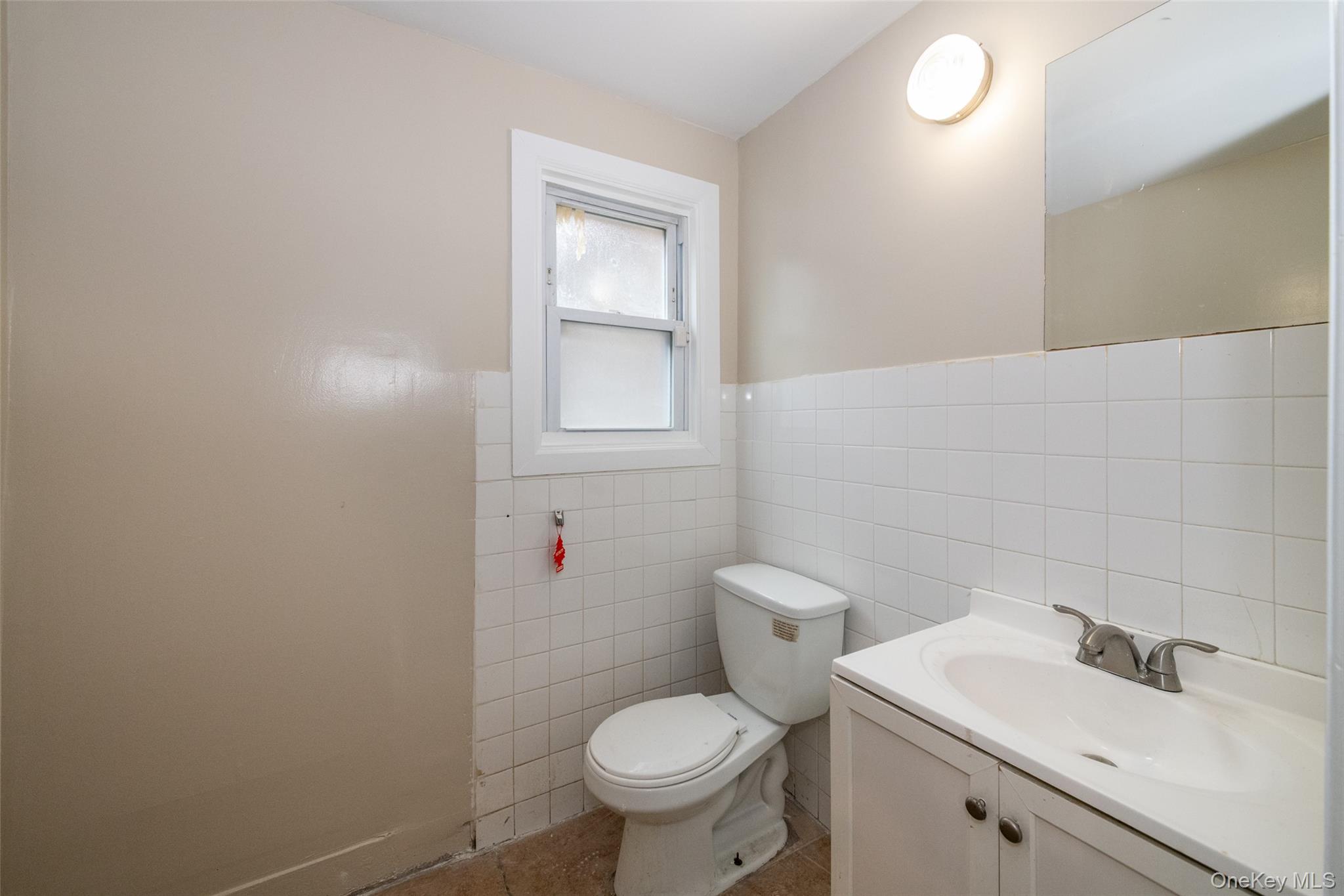 299 E Third Street # First floor, Mount Vernon, NY 10553