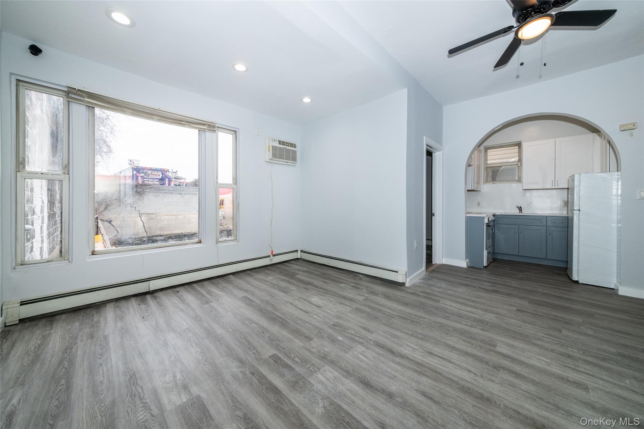 299 E Third Street # First floor, Mount Vernon, NY 10553