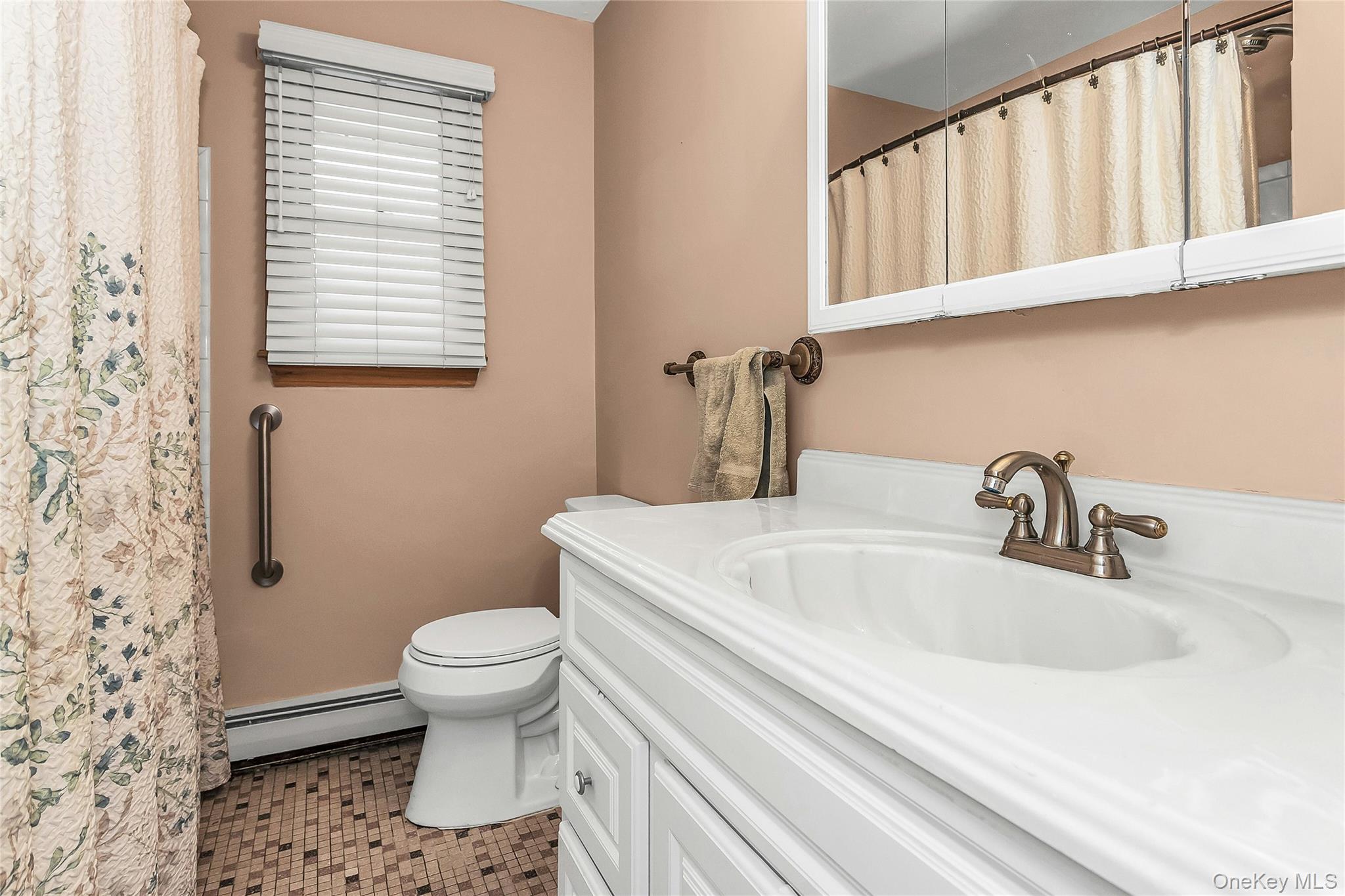 512 Elm Street, West Hempstead, NY 11552