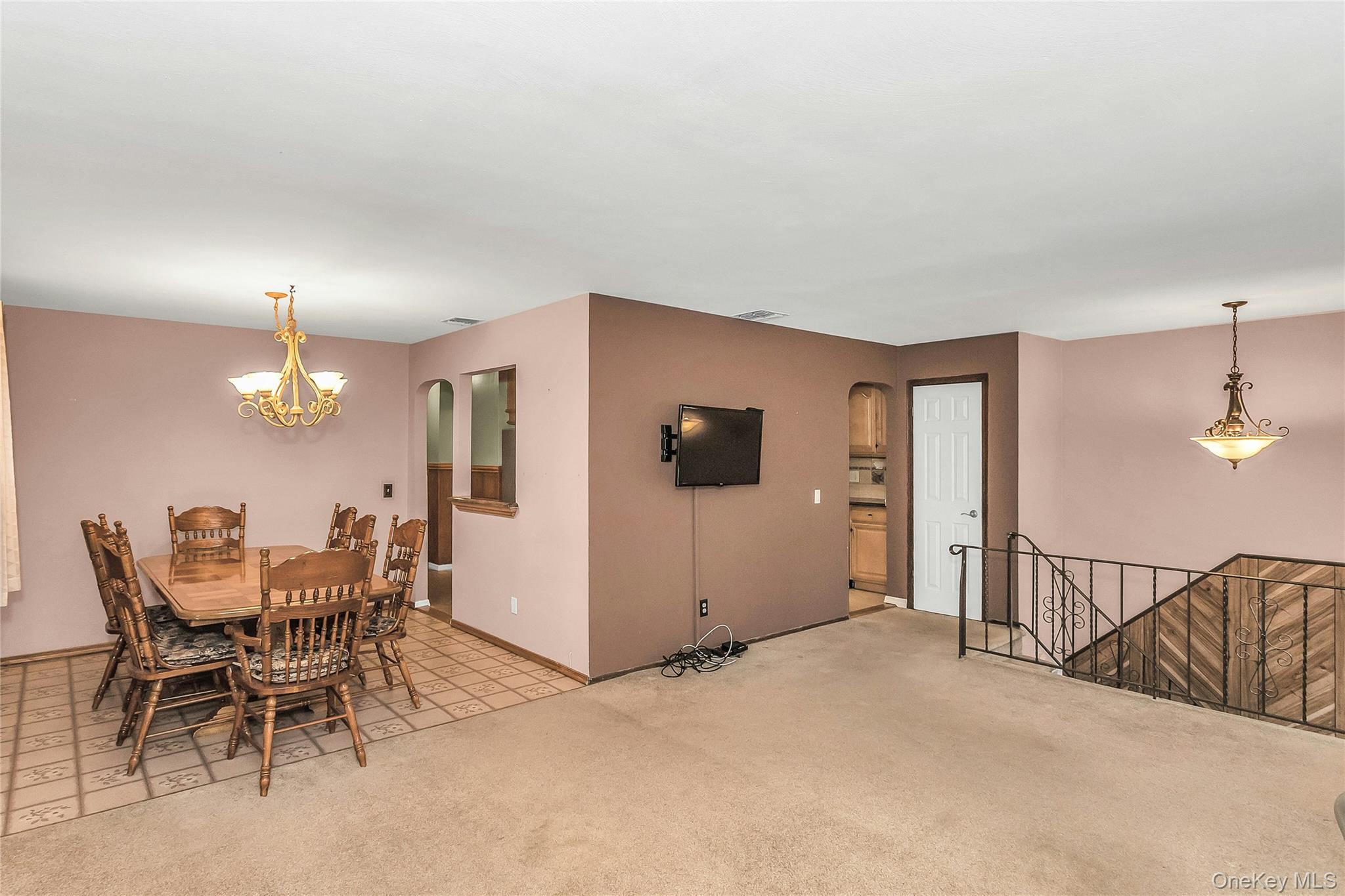 512 Elm Street, West Hempstead, NY 11552