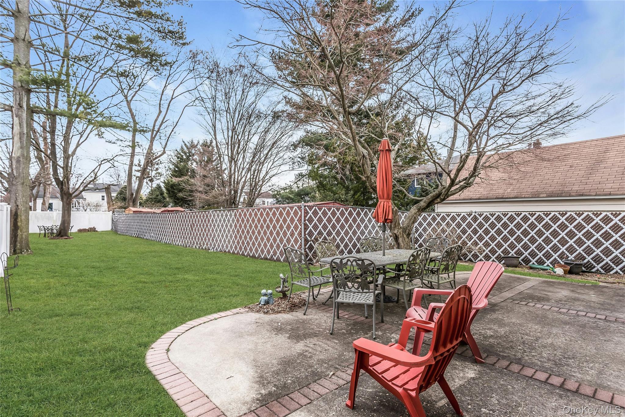 512 Elm Street, West Hempstead, NY 11552