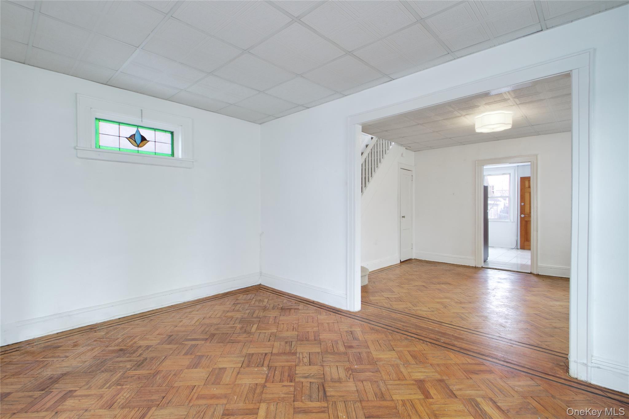 9031 204th Street, Hollis, NY 11423