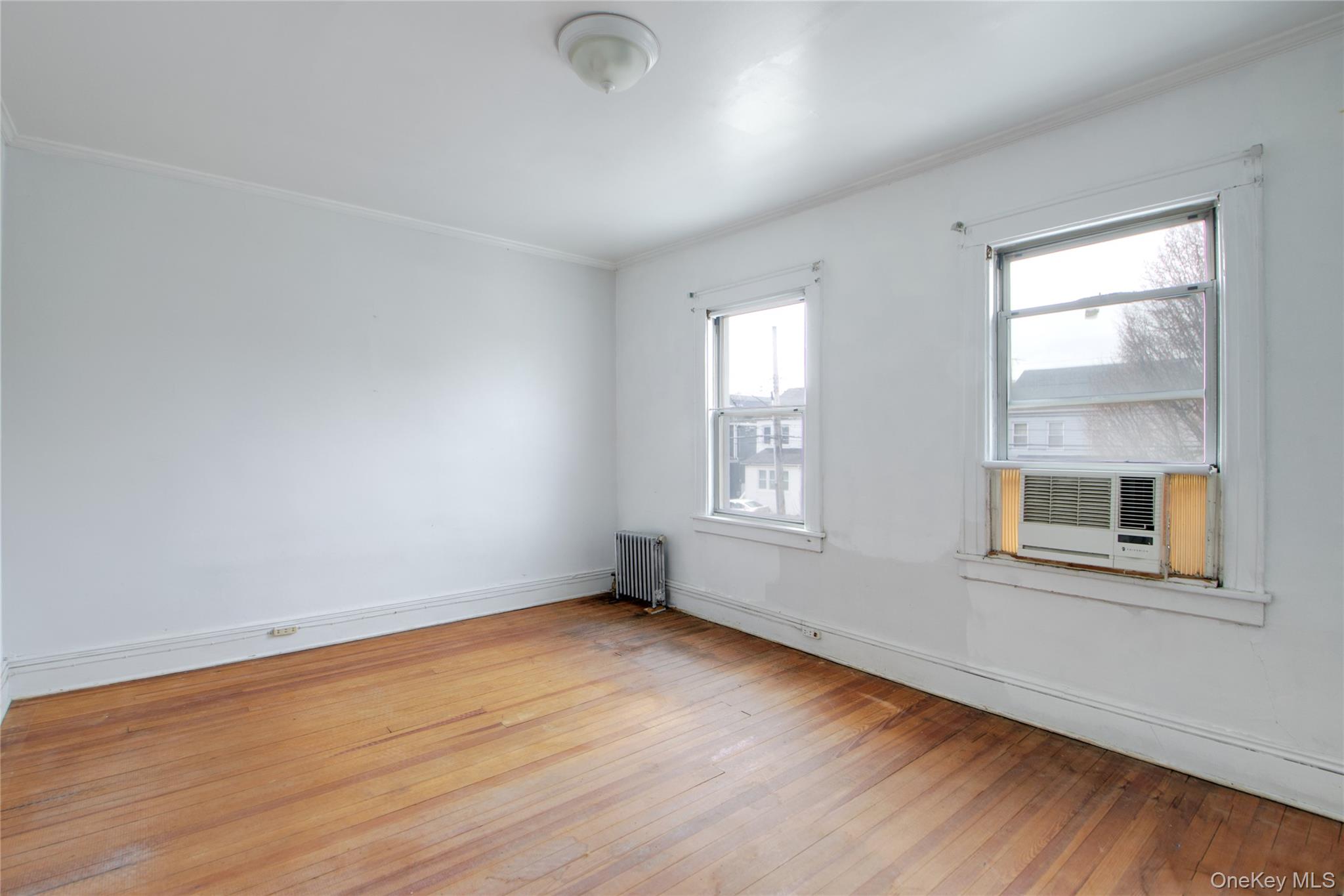 9031 204th Street, Hollis, NY 11423