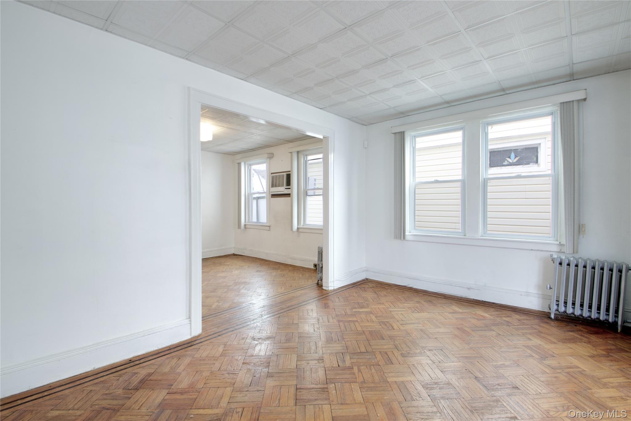 9031 204th Street, Hollis, NY 11423