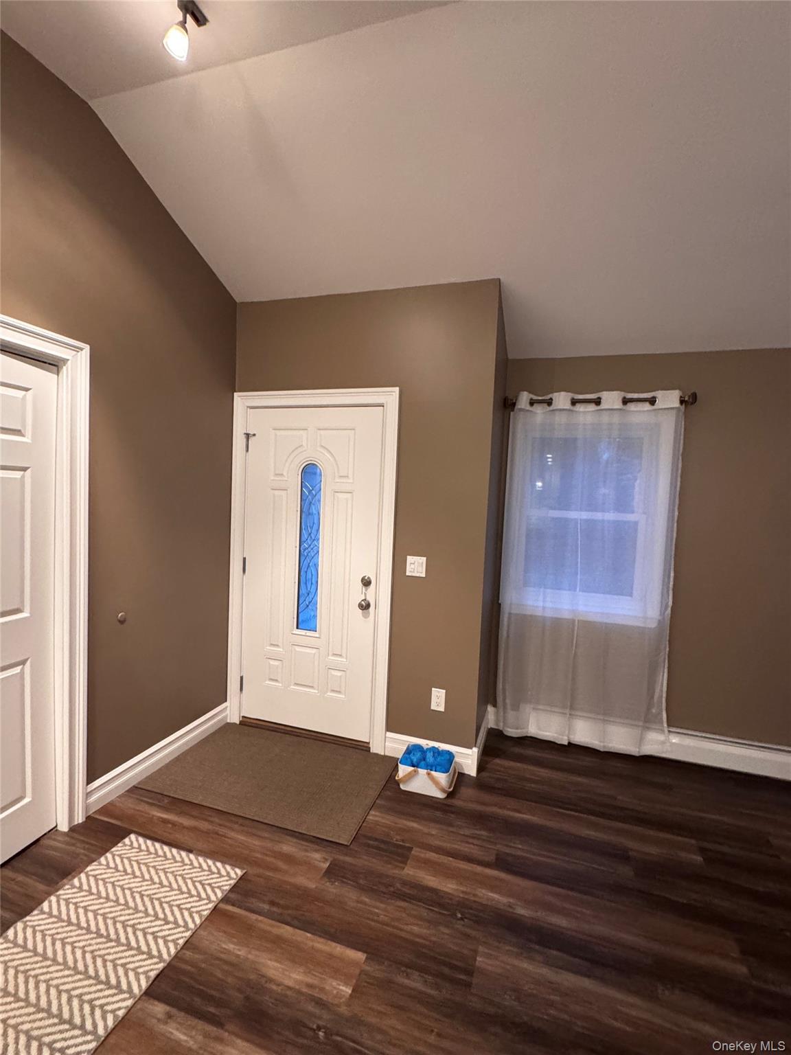 33 Bass Court, Manorville, NY 11949