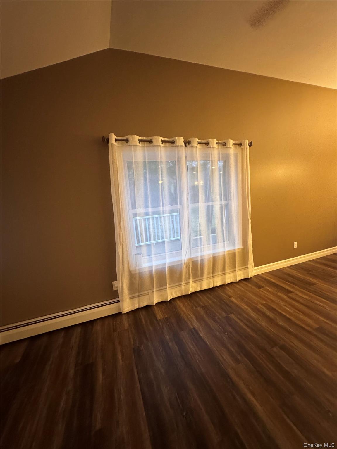 33 Bass Court, Manorville, NY 11949