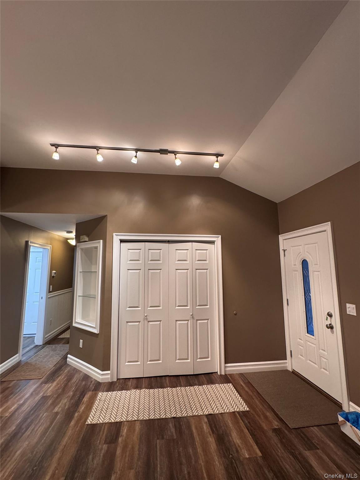 33 Bass Court, Manorville, NY 11949