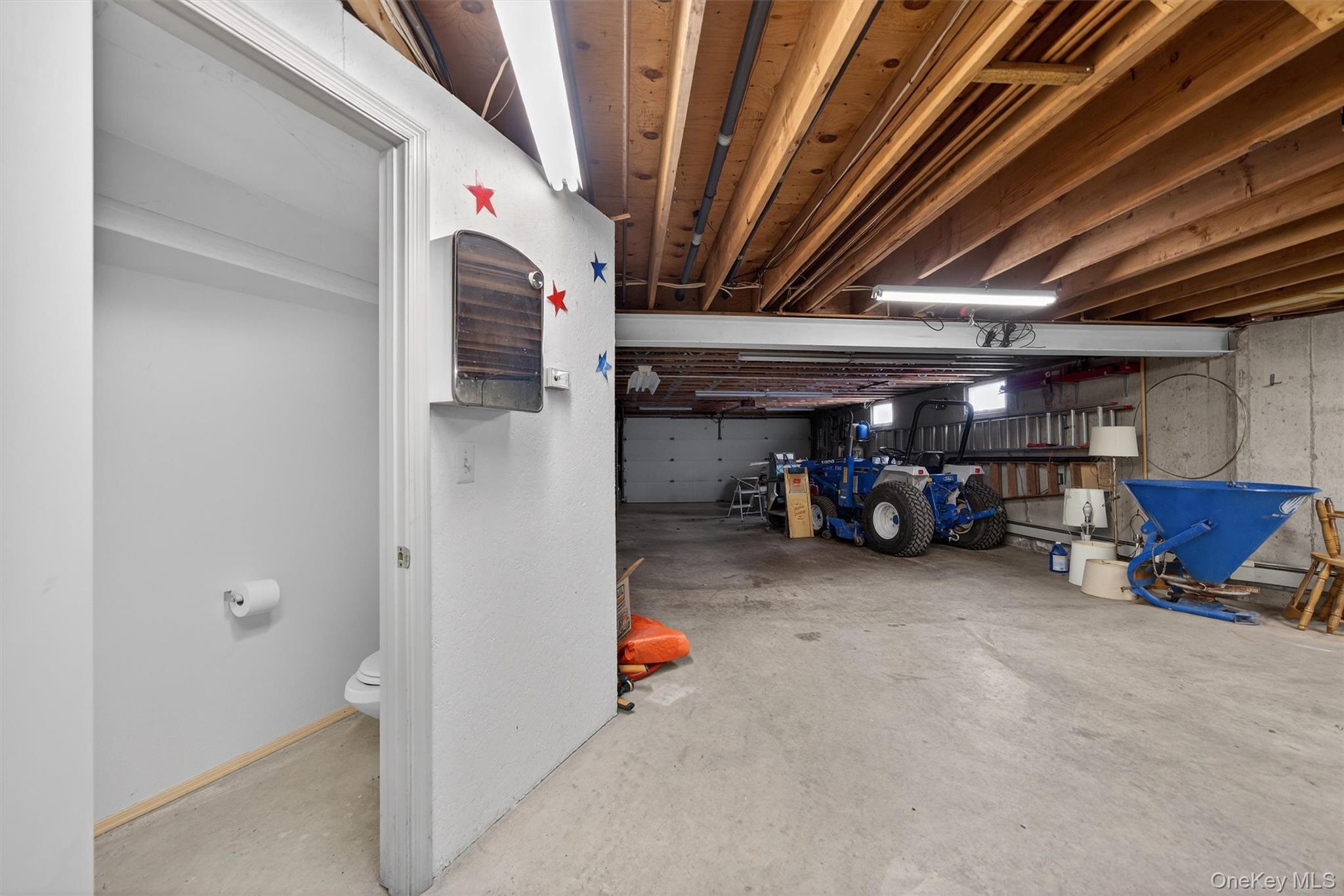 963 Mountain Road, Port Jervis, NY 12771