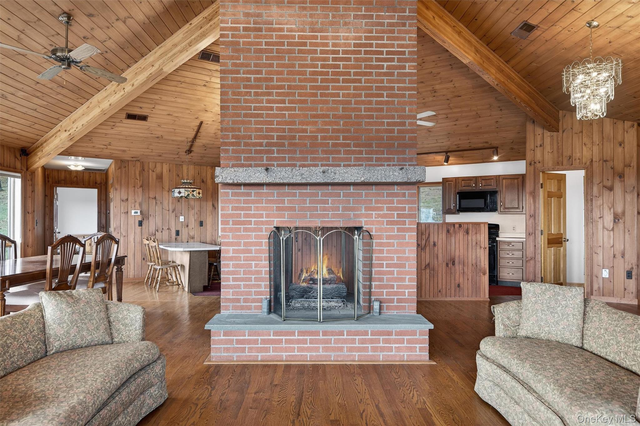 963 Mountain Road, Port Jervis, NY 12771