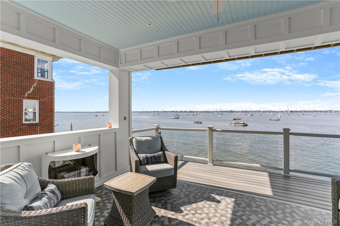 81 Rochelle Street, Bronx, NY 10464