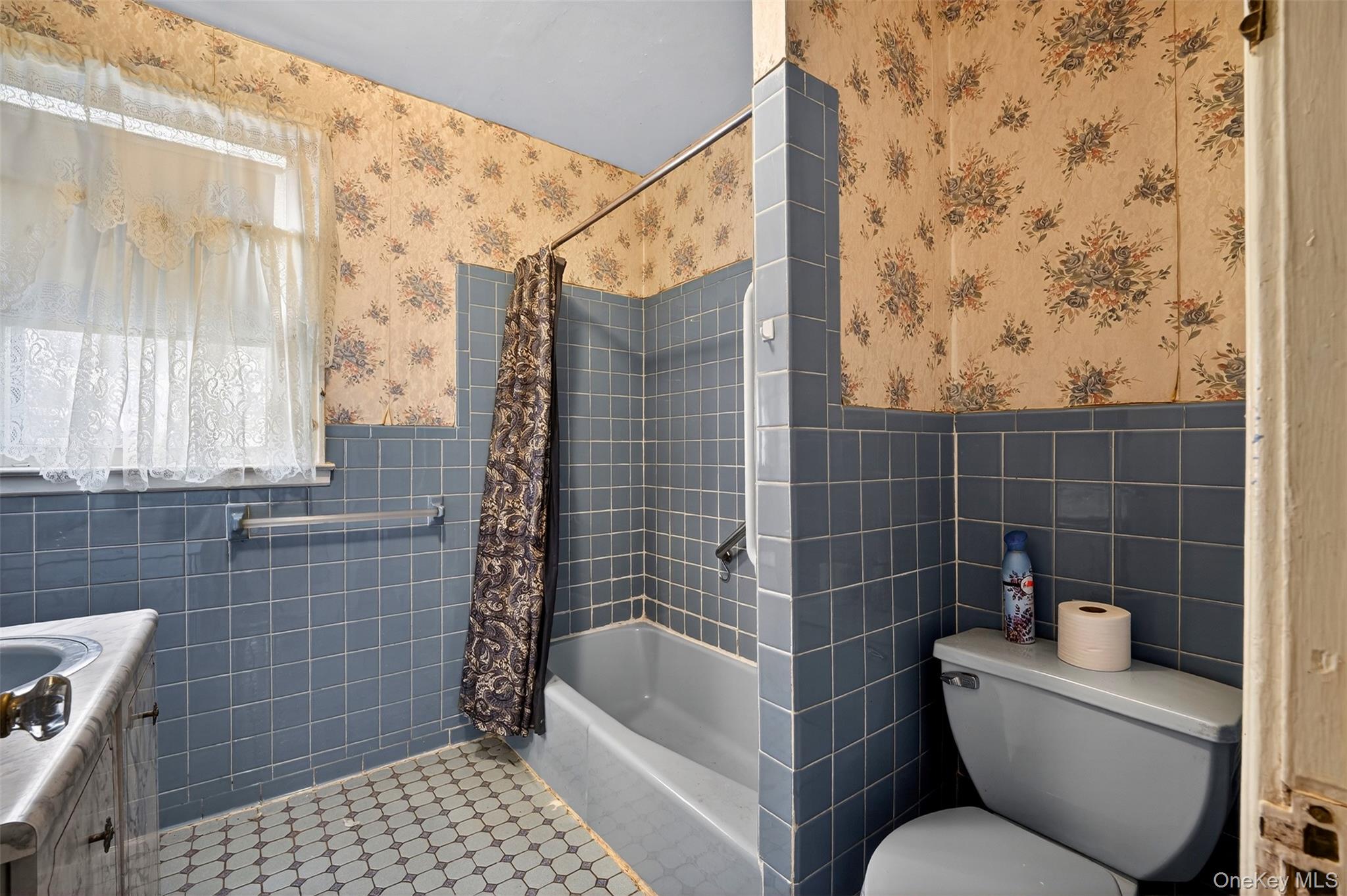 3512 Utopia Parkway, Flushing, NY 11358