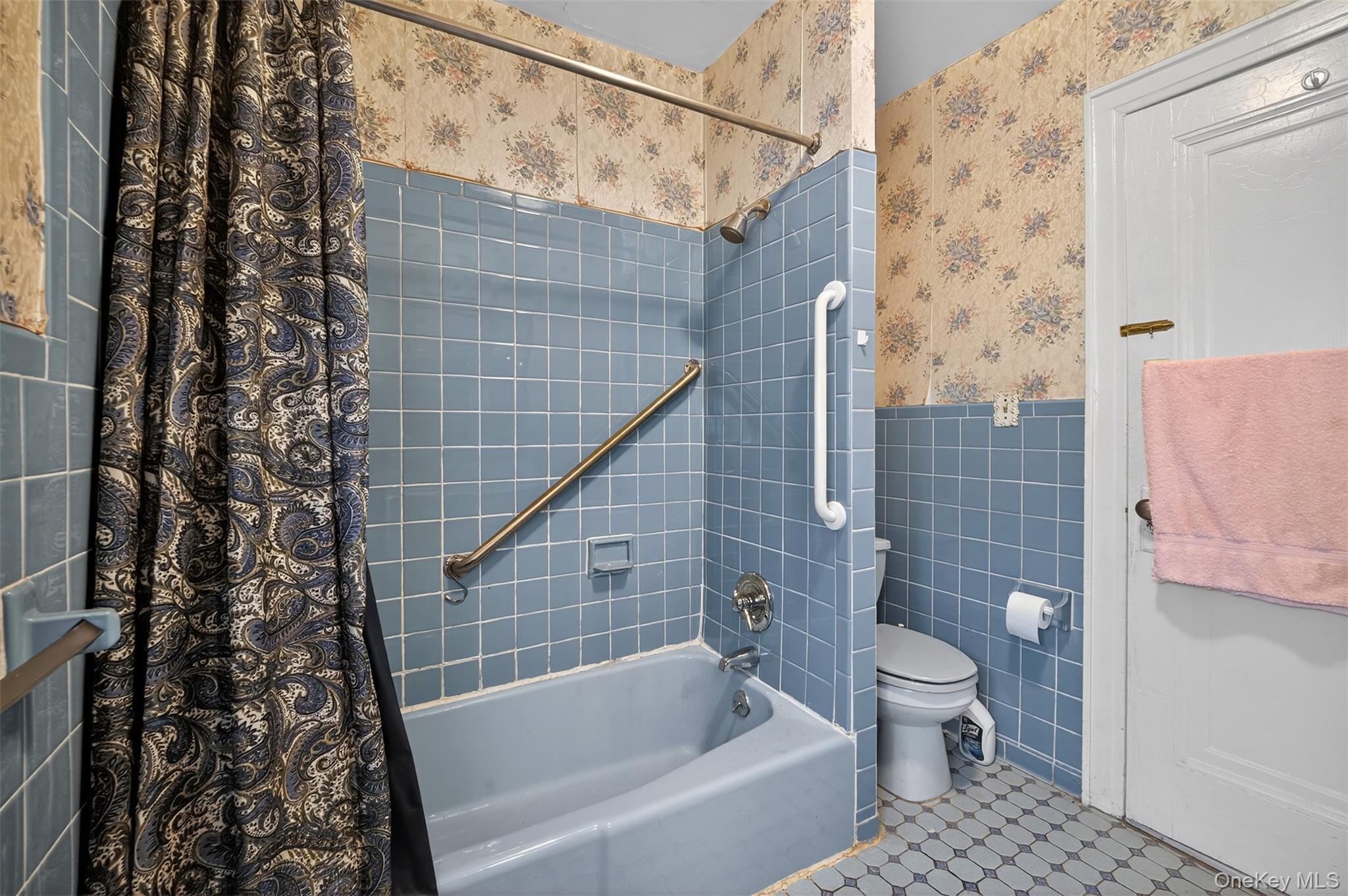 3512 Utopia Parkway, Flushing, NY 11358