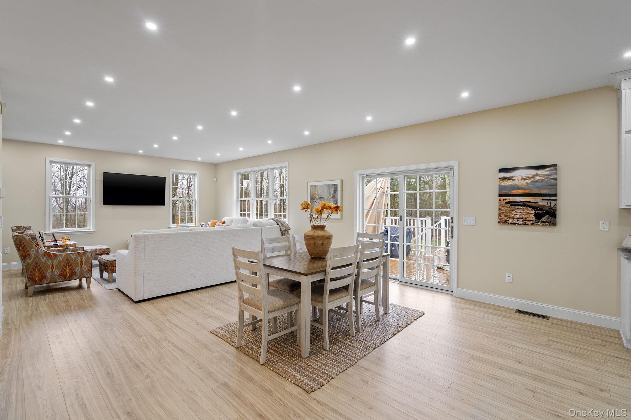 159 Rombout Road, Poughkeepsie, NY 12603