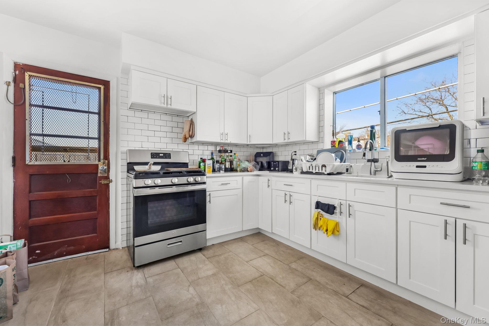 124 Scott Avenue, Yonkers, NY 10704