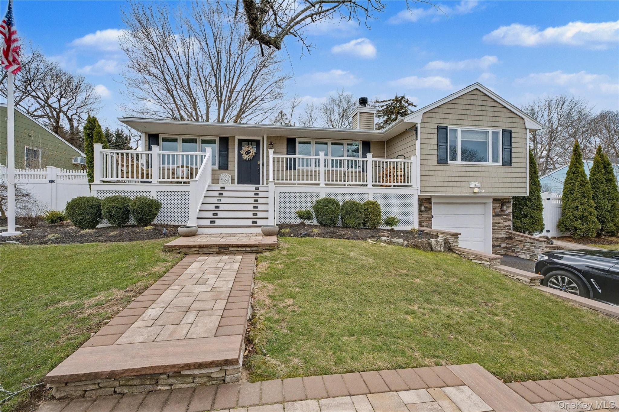 9 Boxwood Drive, Kings Park, NY 11754