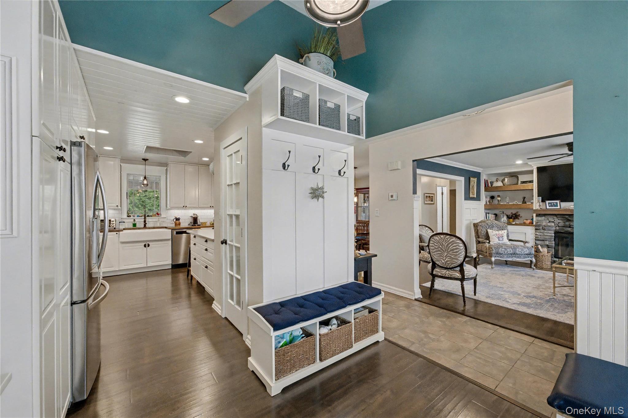 9 Boxwood Drive, Kings Park, NY 11754