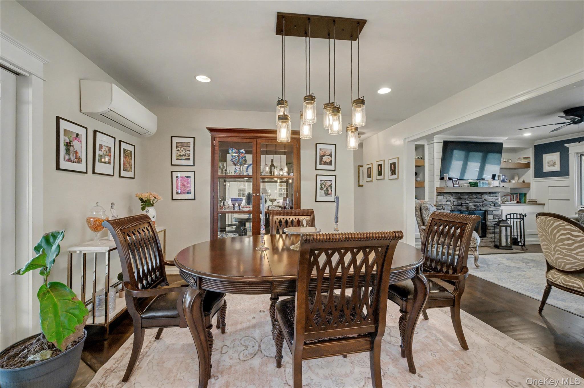 9 Boxwood Drive, Kings Park, NY 11754