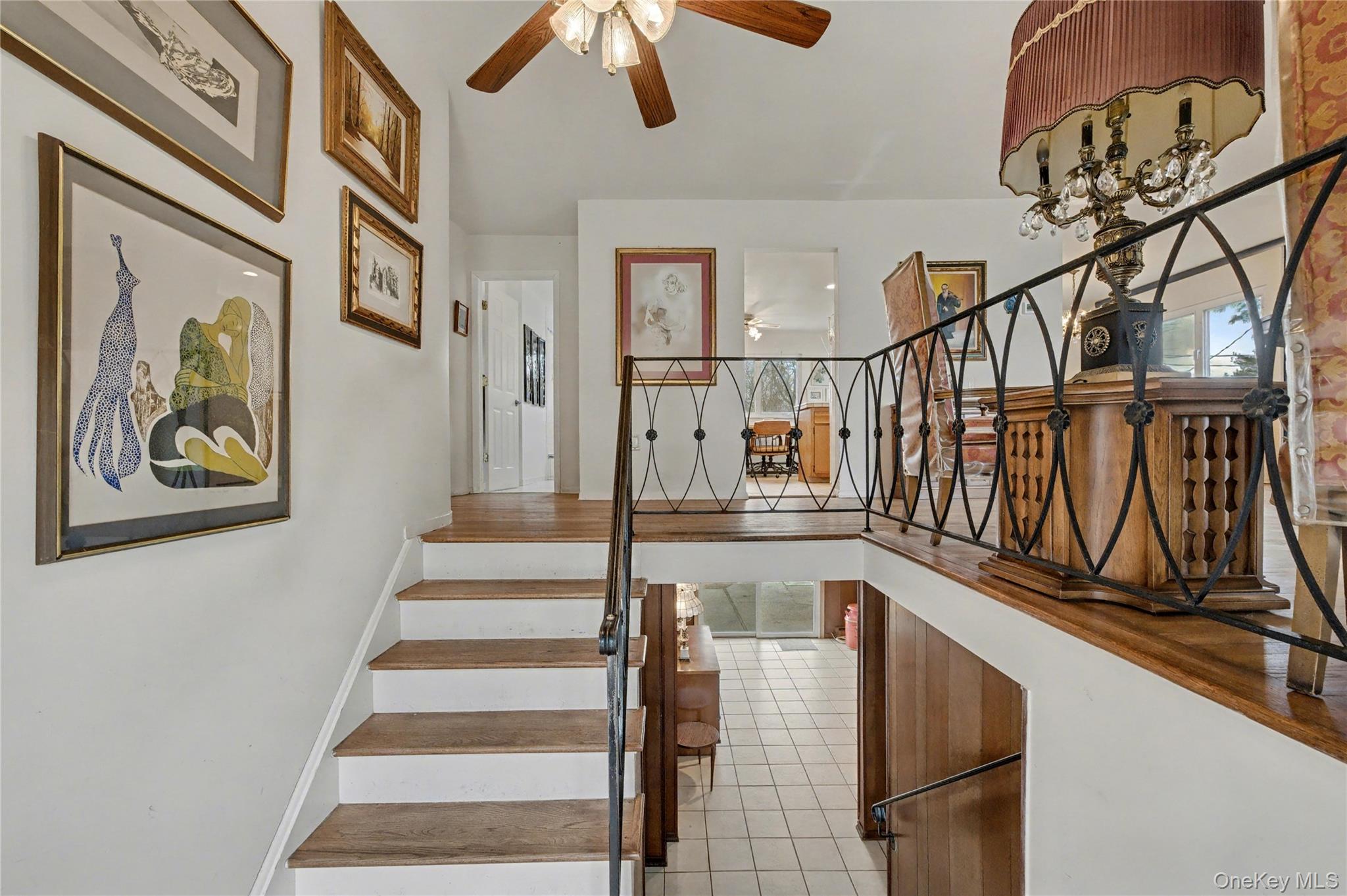 4 bethal Lane, Commack, NY 11725