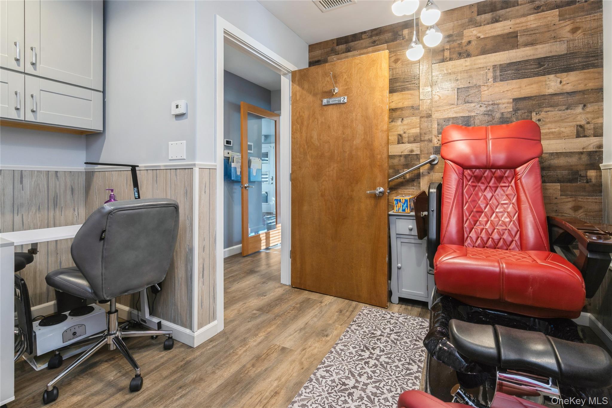 1420 Montauk Highway # Suite 2 - Treatment Rm 2, Oakdale, NY 11769