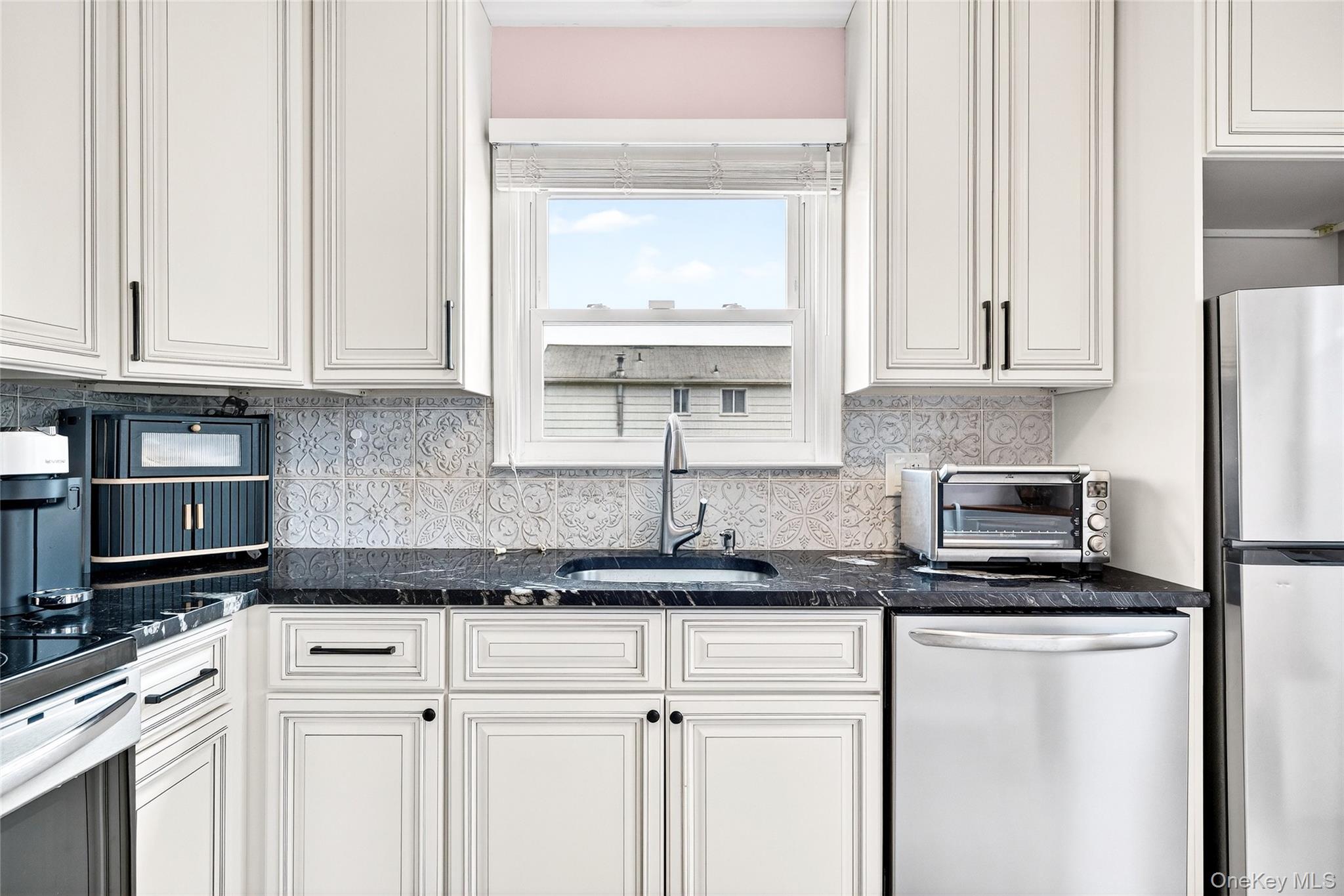 959 Hartsdale Road, White Plains, NY 10607