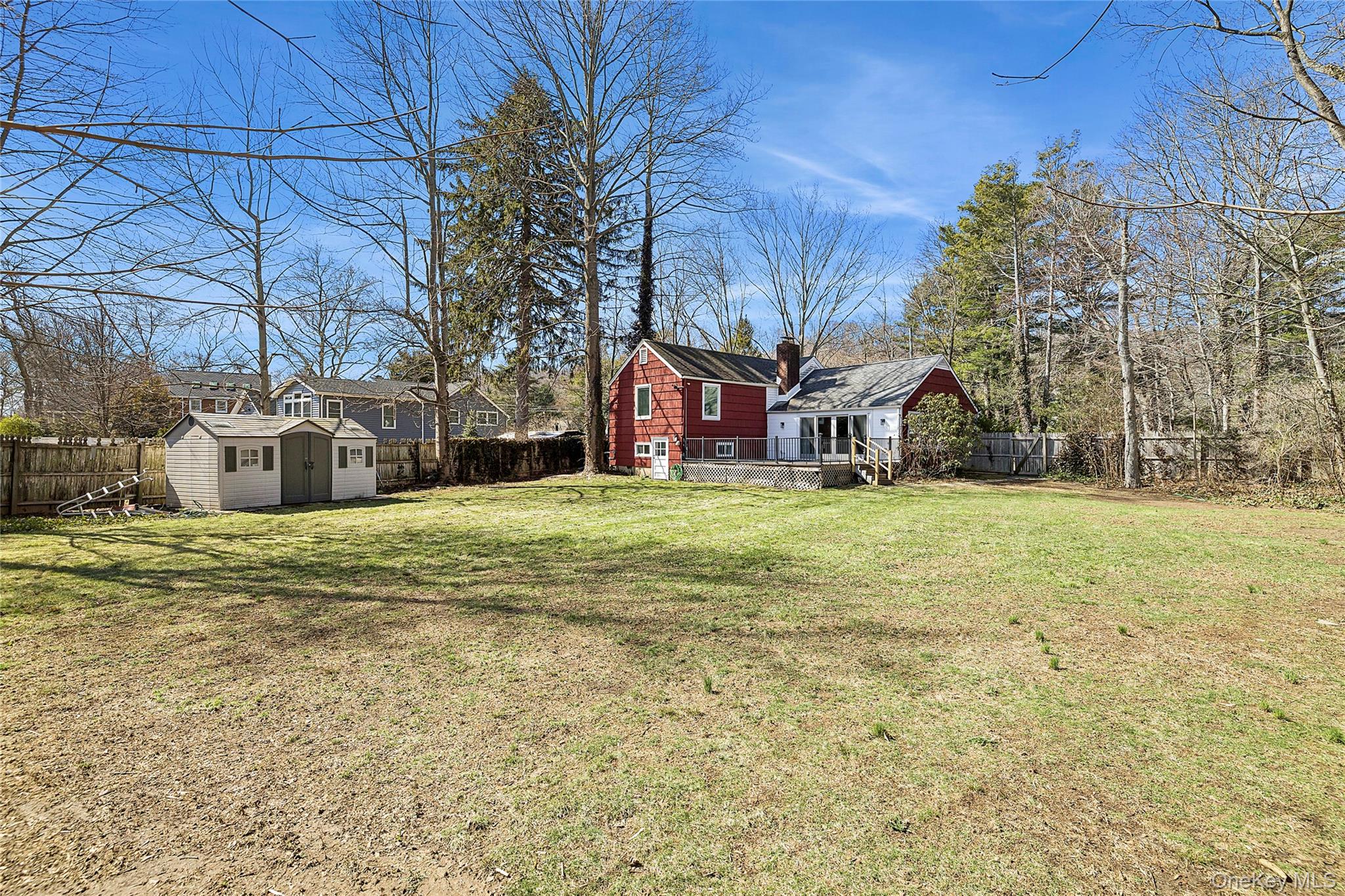 14 Suydam Drive, Melville, NY 11747