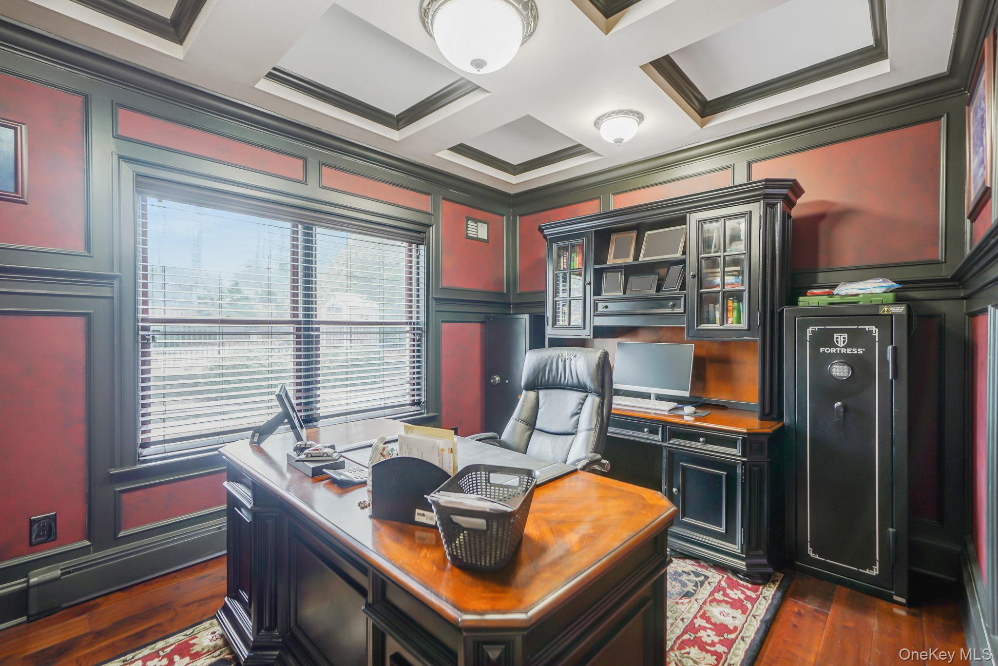 8 Kimberly Court, Manorville, NY 11949