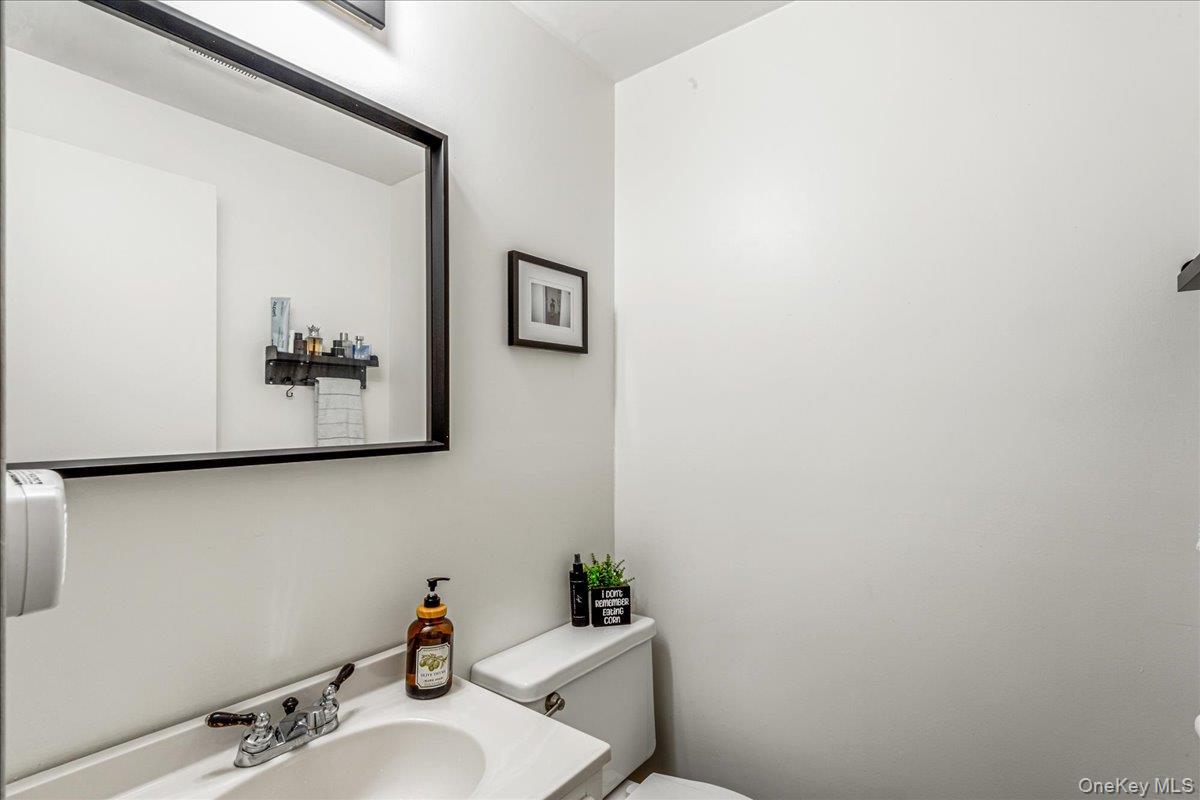 199 Skyline Drive, Coram, NY 11727