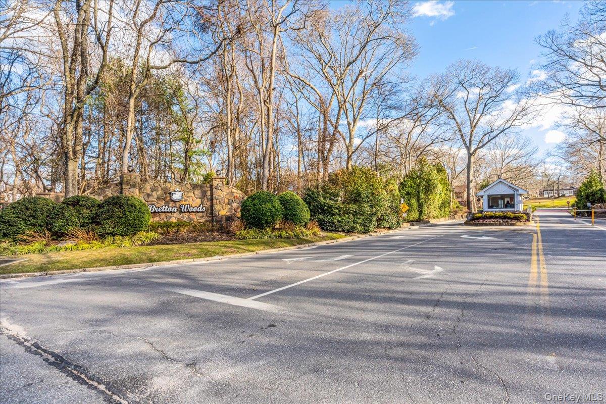 199 Skyline Drive, Coram, NY 11727