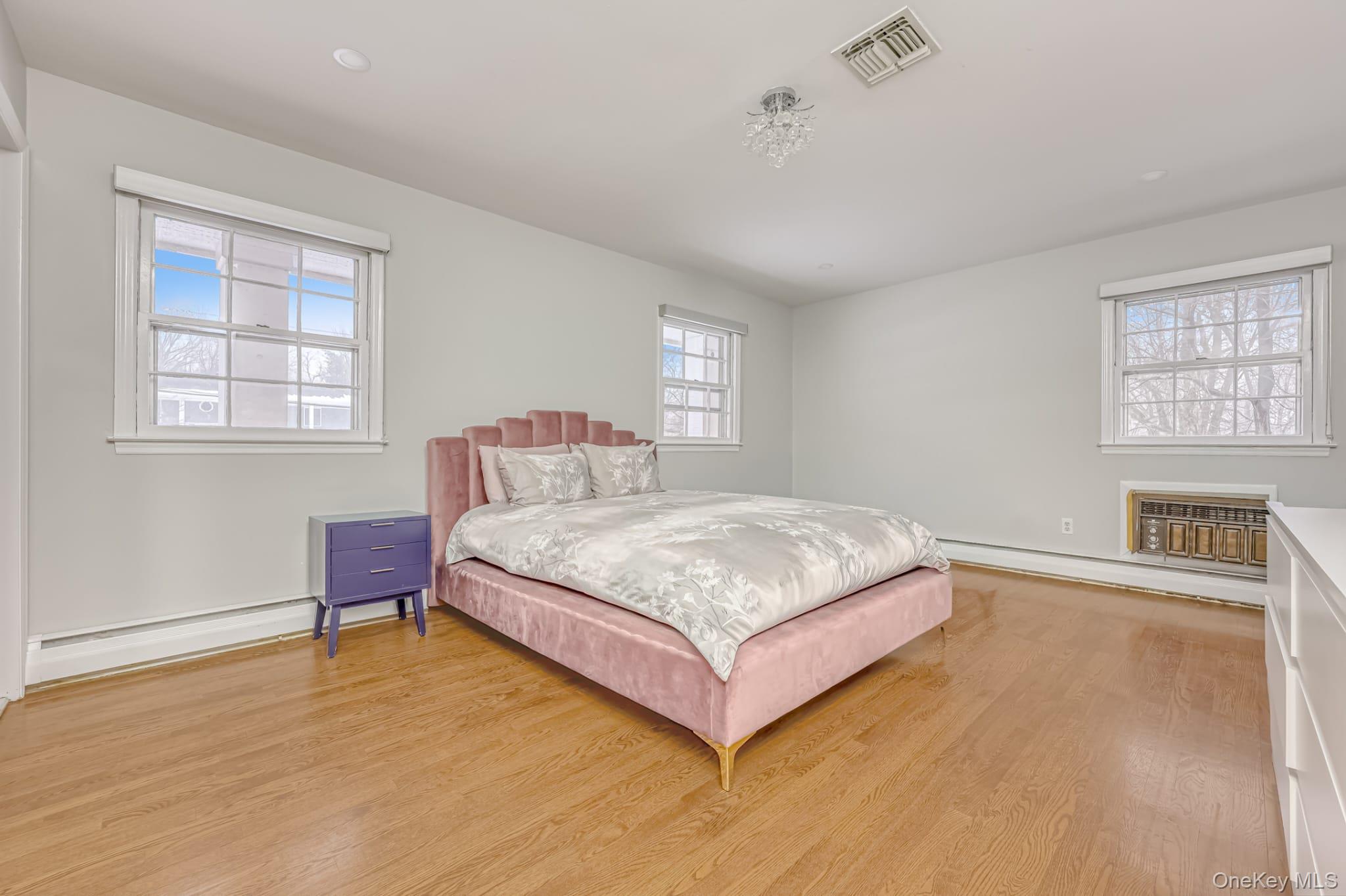 23 Scenic Drive, Suffern, NY 10901