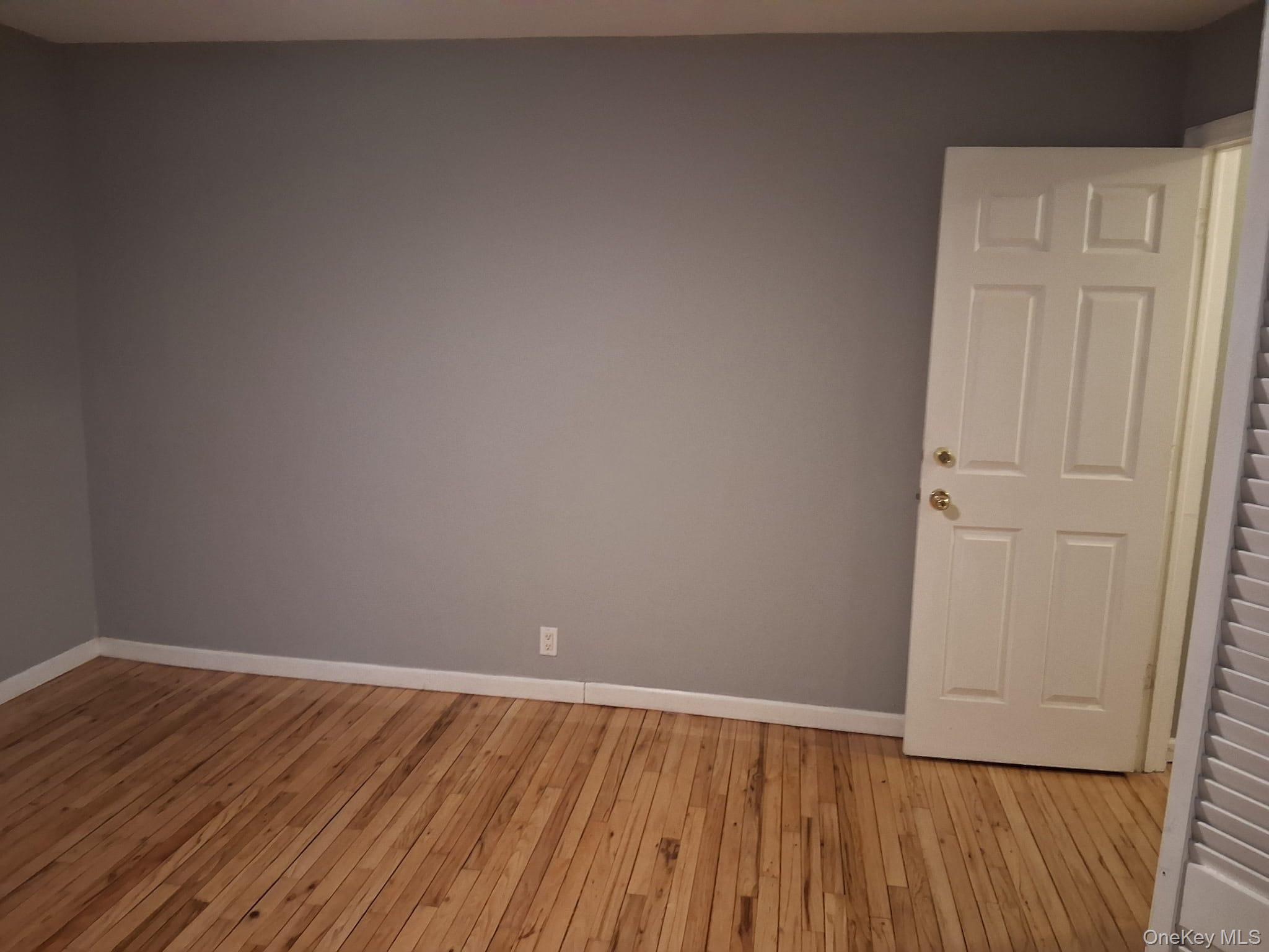 29 Hickory Street, Central Islip, NY 11722