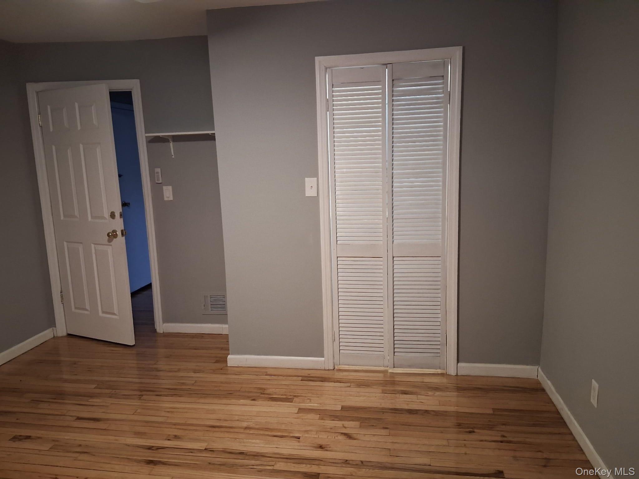 29 Hickory Street, Central Islip, NY 11722