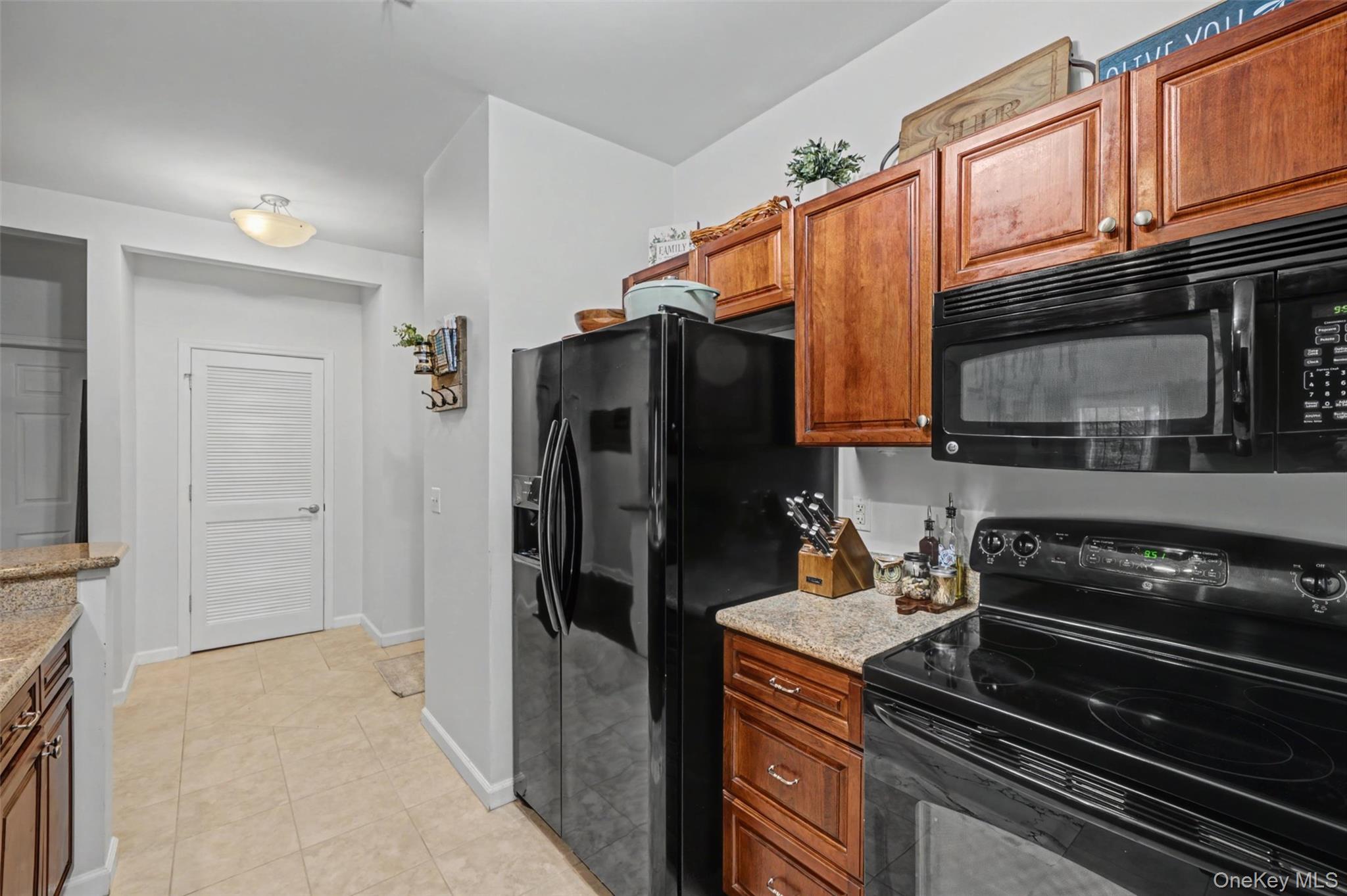 935 Tower Ridge Circle, Middletown, NY 10941