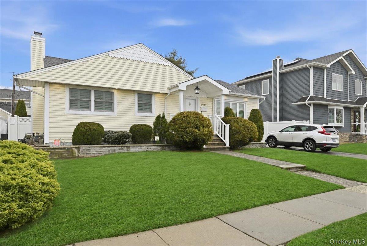 3937 Kingsberry Road, Seaford, NY 11783