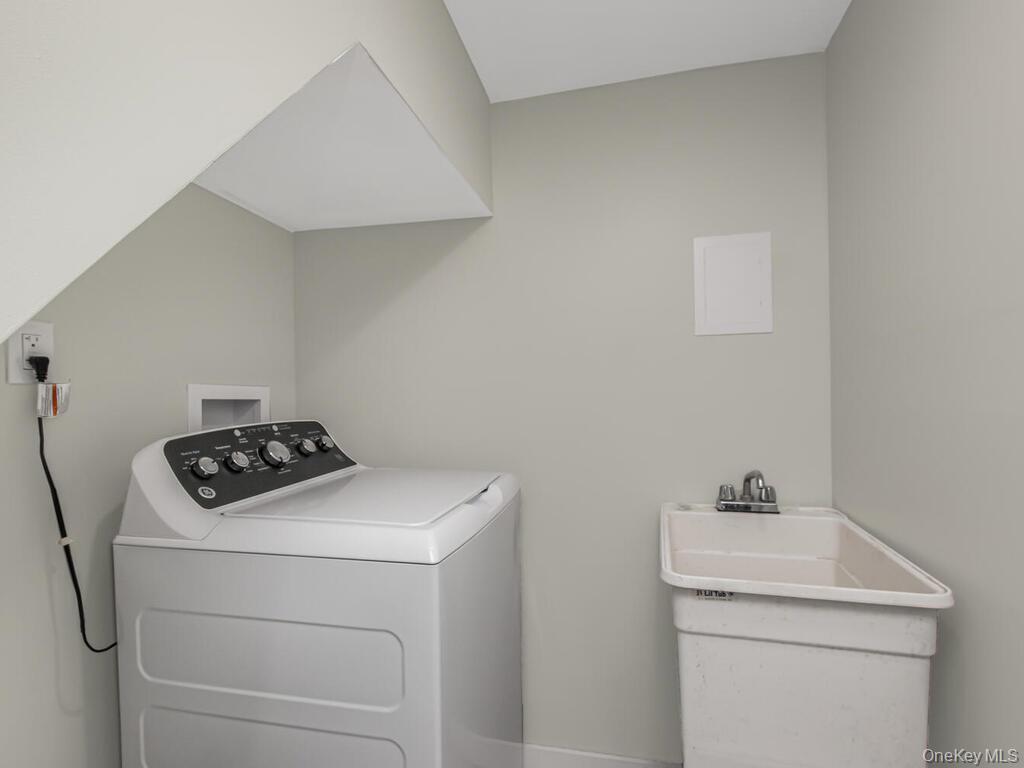 219 S 2nd Avenue, Mount Vernon, NY 10550