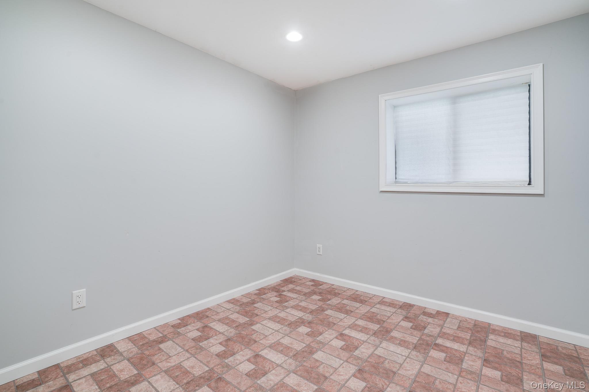 4 Meadow Way, Hopewell Junction, NY 12533