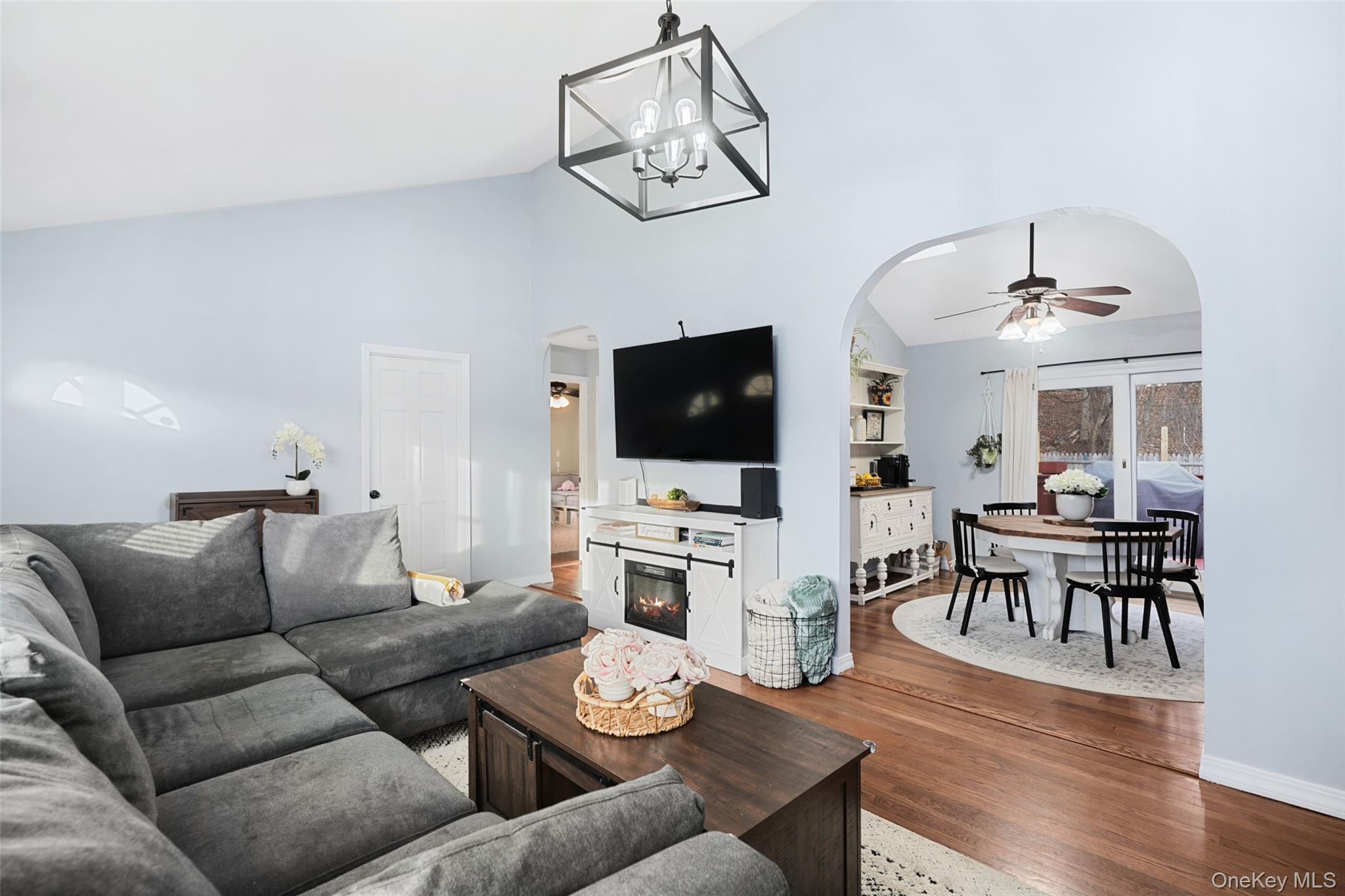 24 Homestead Drive, Carmel, NY 10512