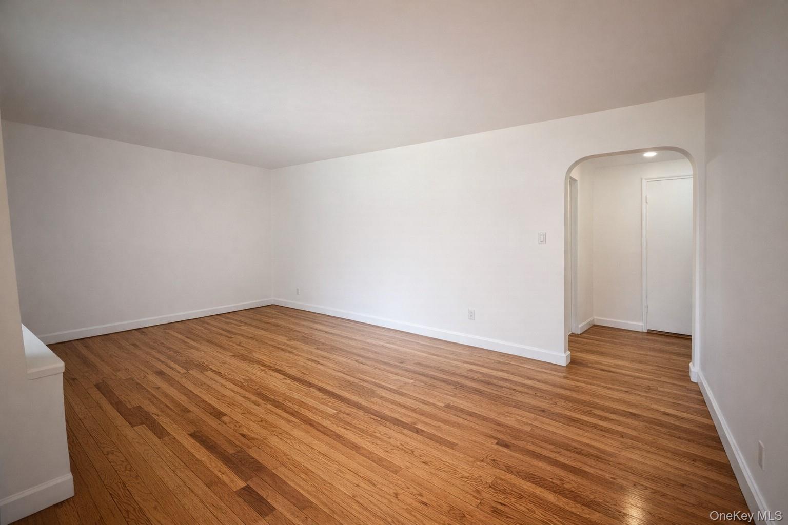 260-11 Langstone Avenue # GV118E5-1, Glen Oaks, NY 11004