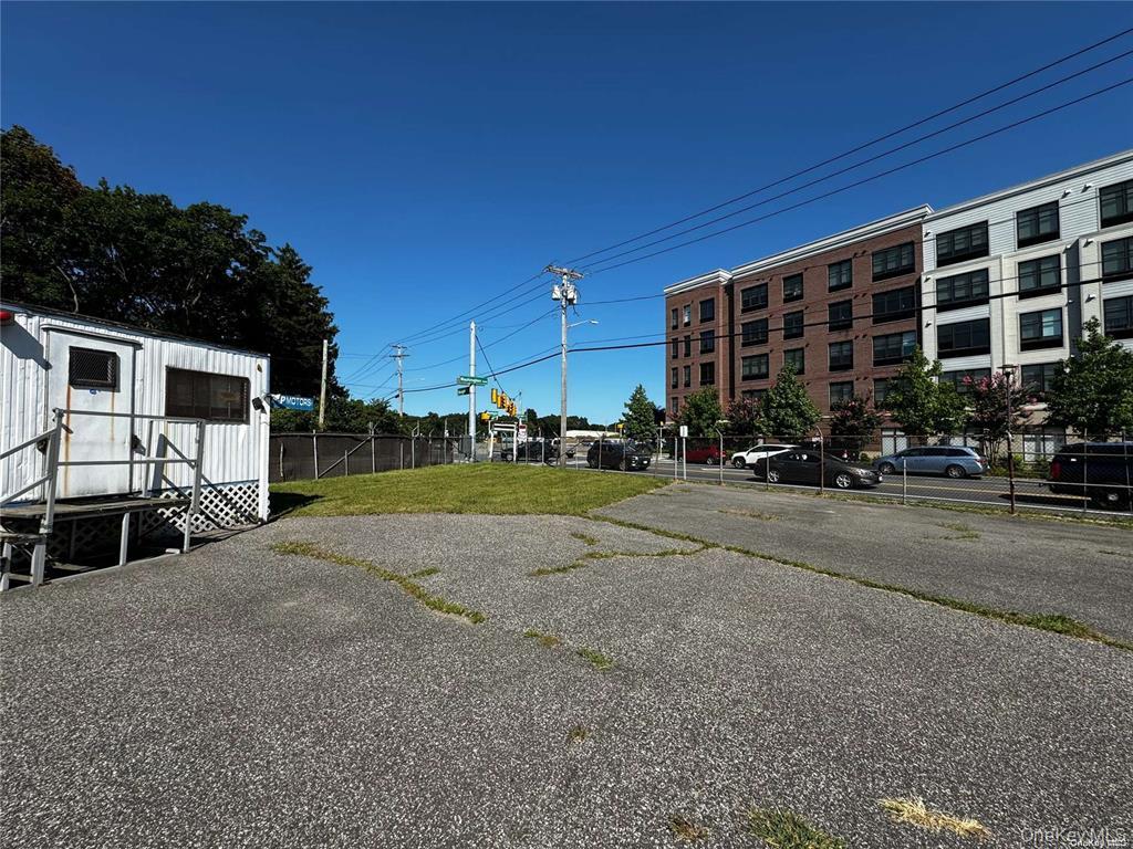 1616 Straight Path, Wyandanch, NY 11798