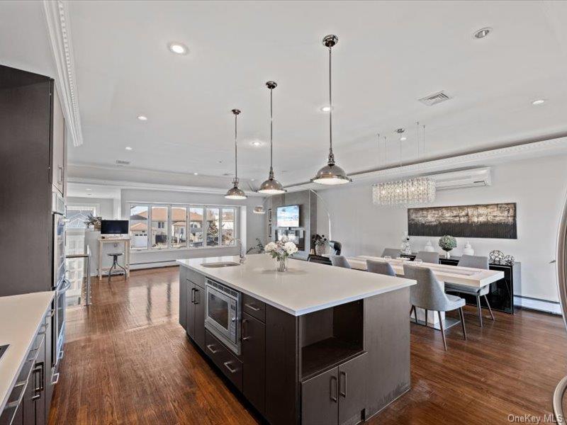 844 Flanders Drive, Valley Stream, NY 11581