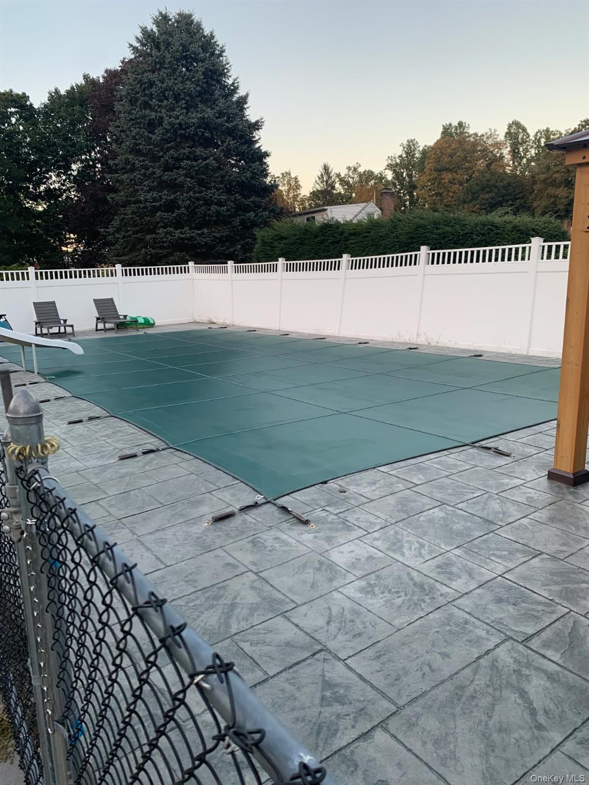 12 Valley View Road, Hyde Park, NY 12538