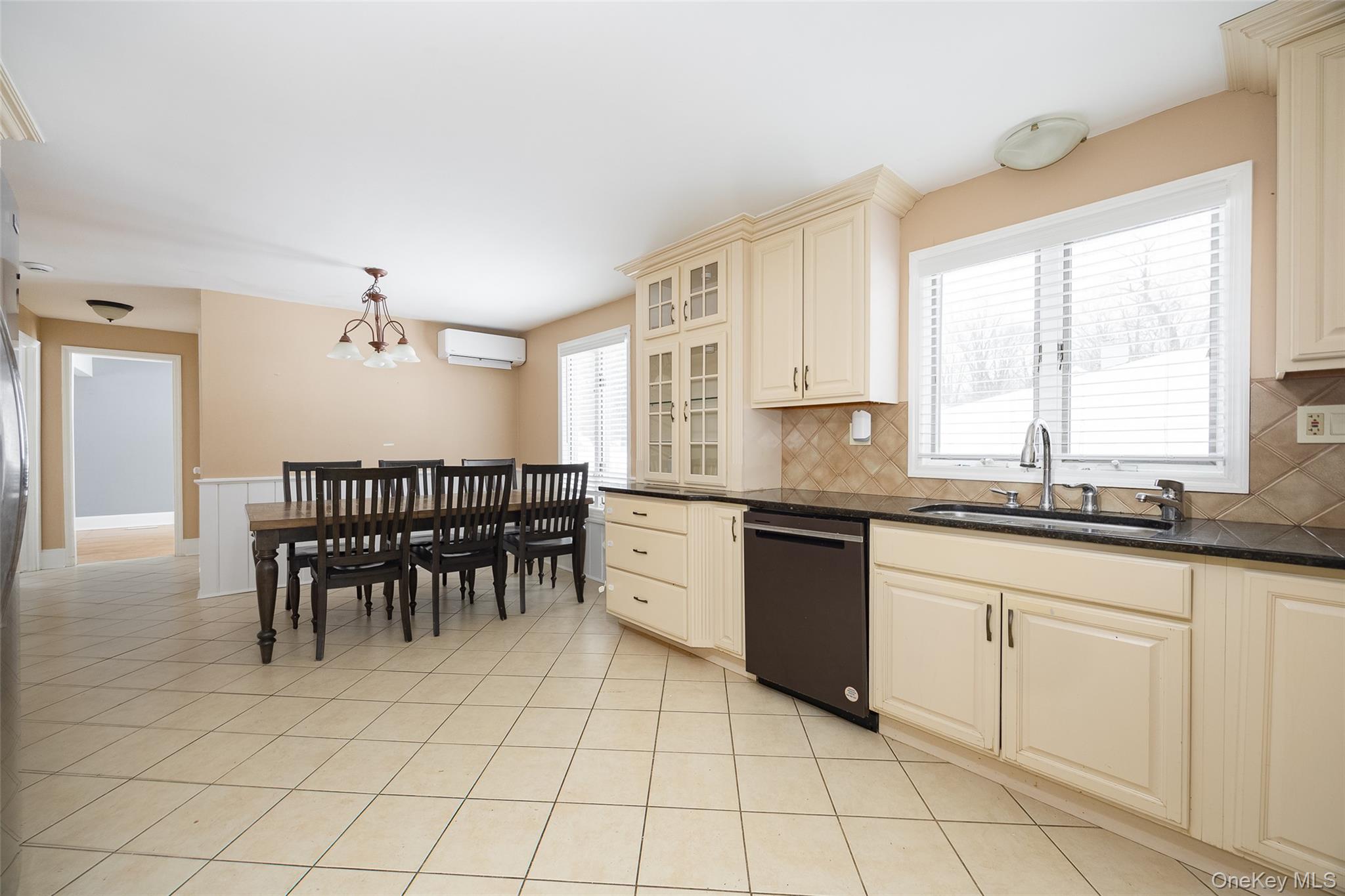 12 Valley View Road, Hyde Park, NY 12538