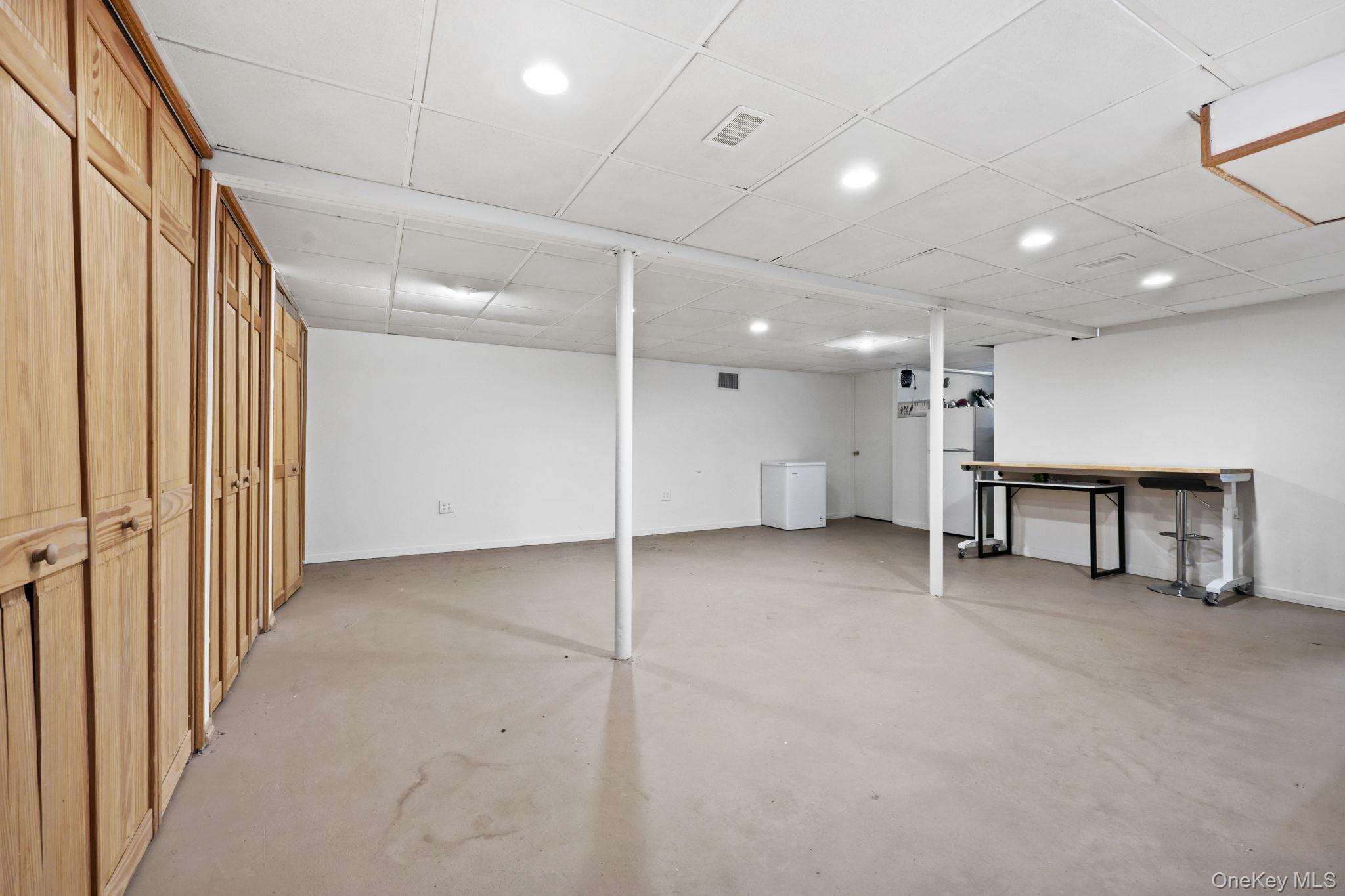 2881 Meadowcrest Drive, Yorktown Heights, NY 10598