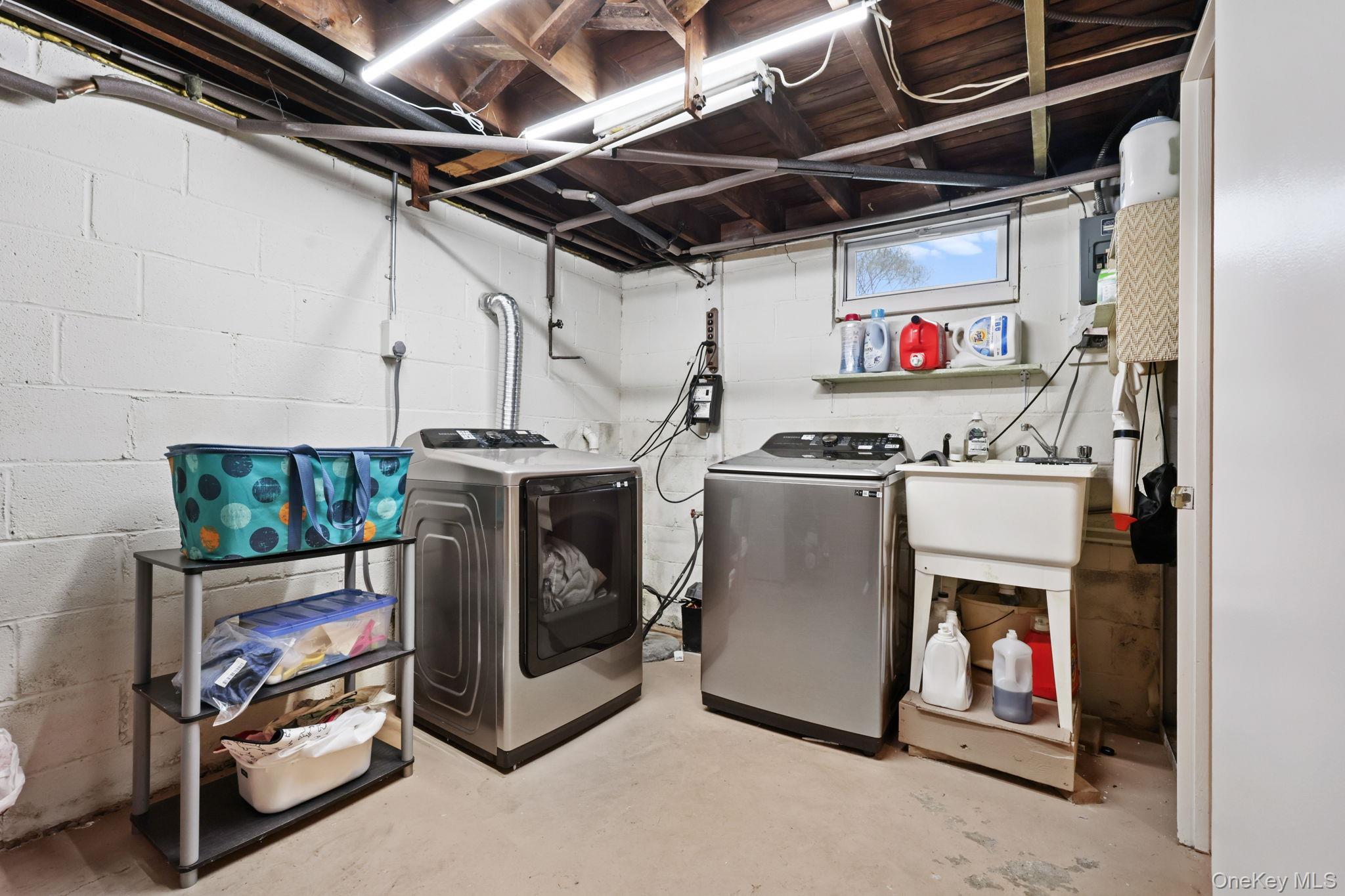 2881 Meadowcrest Drive, Yorktown Heights, NY 10598