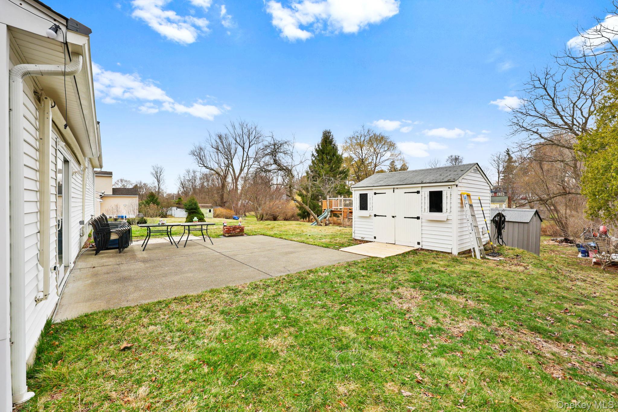 2881 Meadowcrest Drive, Yorktown Heights, NY 10598