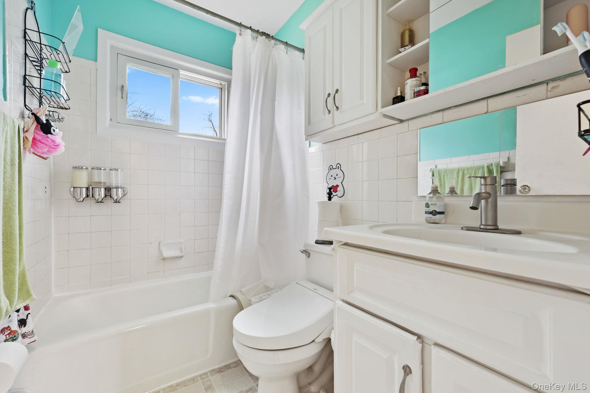 2881 Meadowcrest Drive, Yorktown Heights, NY 10598