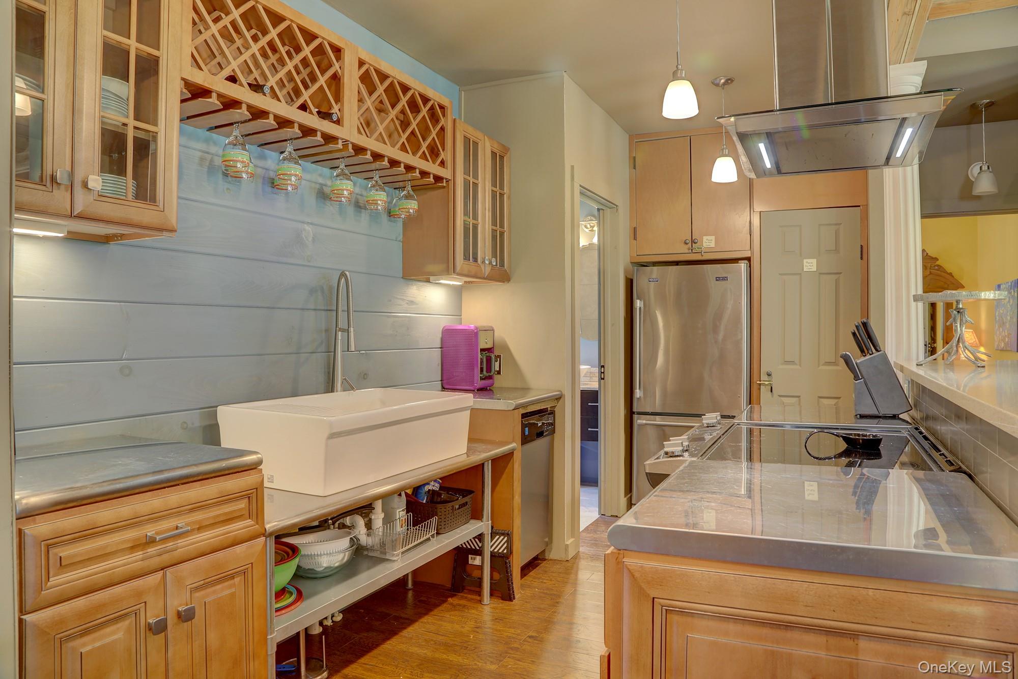 18 Stagecoach Lane, Amenia, NY 12501