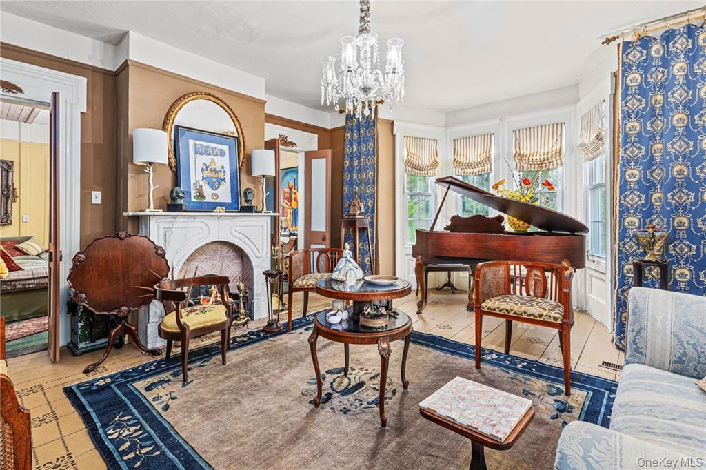 18 Stagecoach Lane, Amenia, NY 12501