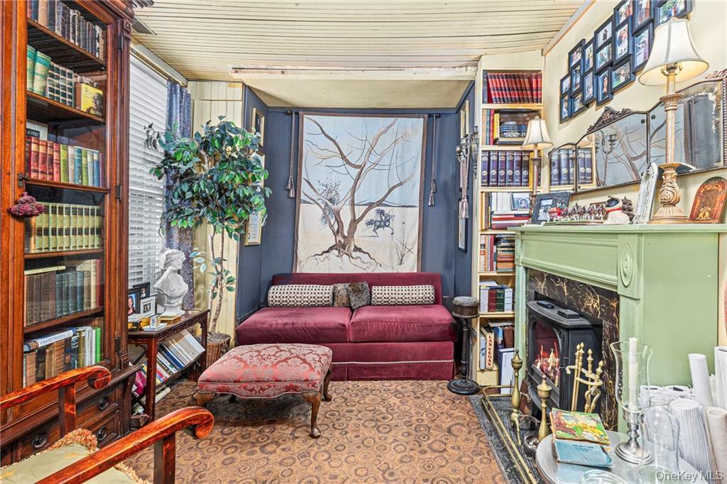 18 Stagecoach Lane, Amenia, NY 12501