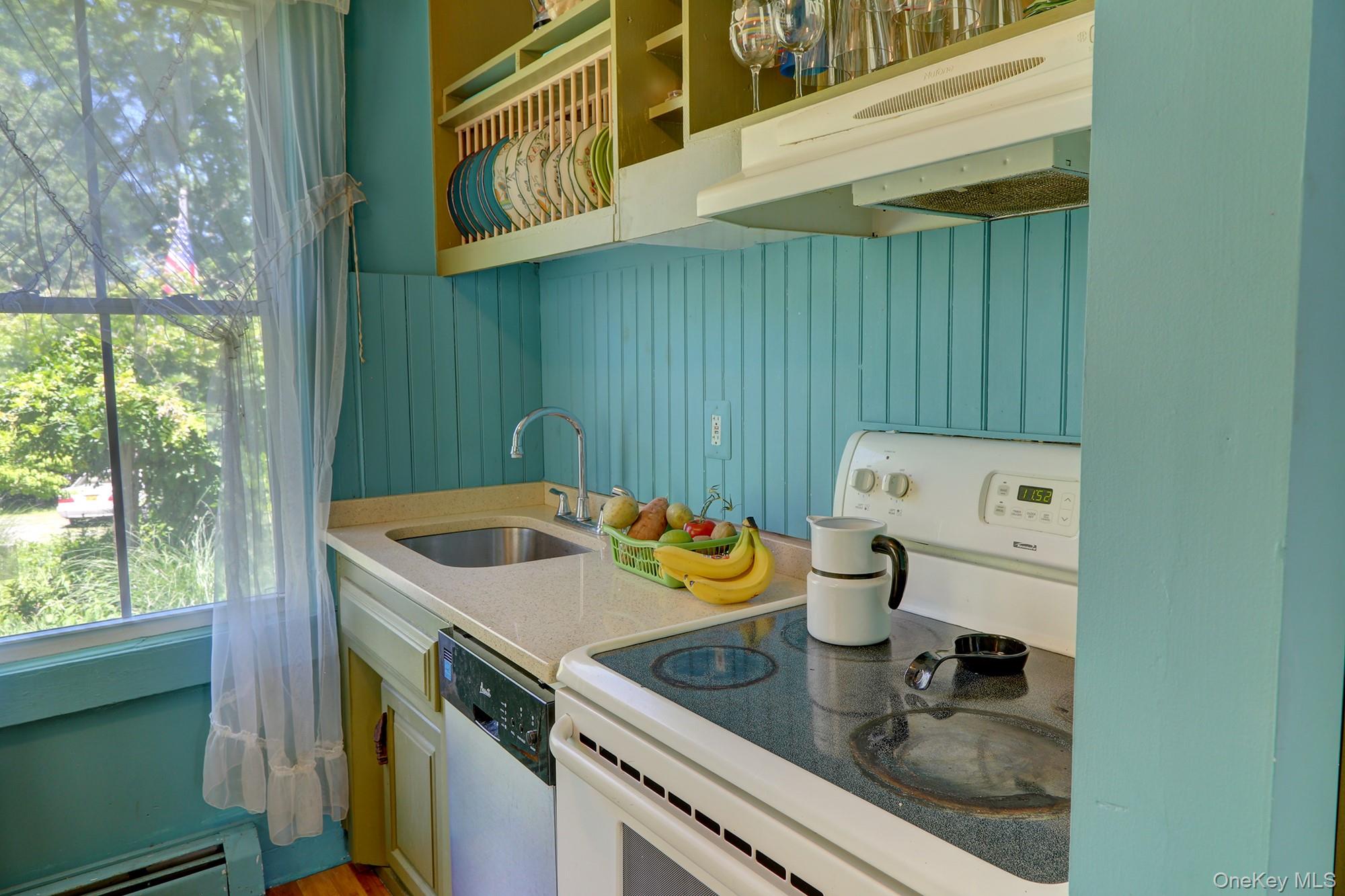 18 Stagecoach Lane, Amenia, NY 12501