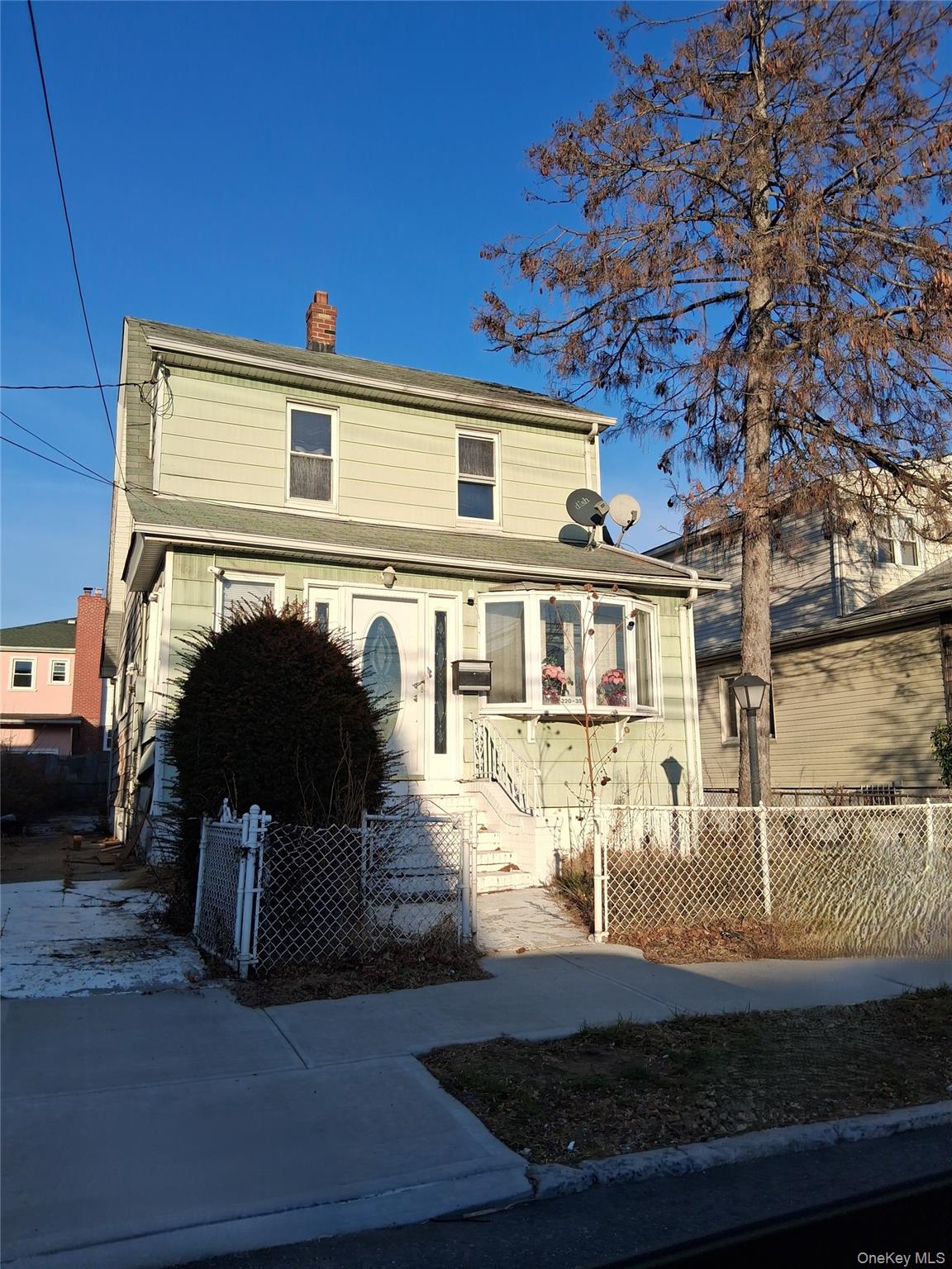 220-35 135th Avenue, Springfield Gardens, NY 11413